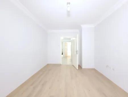 Ümitköy Merkezde Kiralık Yüksek Giriş 150 M² 4+1 Daire