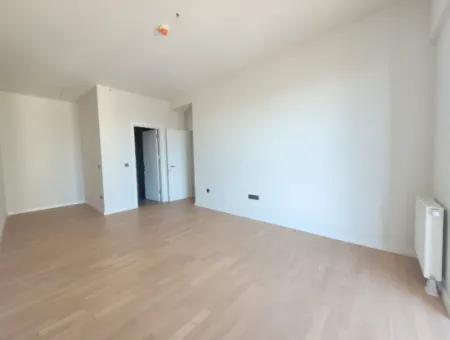 Kiralık Beytepe İncek Bulvar Loft 3+1 110 M² 19.Kat Bulvar Ve Göl Manzaralı