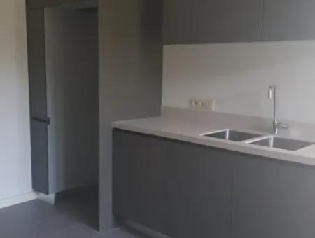 İncek Loft Sitesinde Satılık  4+1 Peysaj Manzaralı Daire