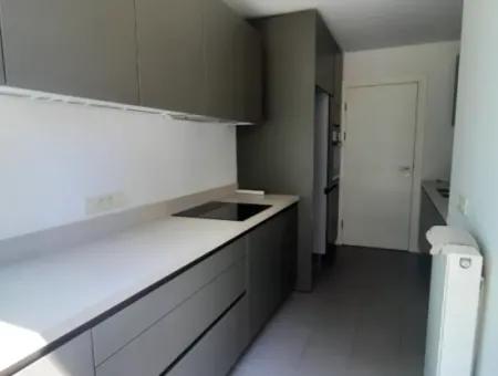 İncek Loft Satılık Teraslı  3+1 Şehir Manzaralı 3.Kat Daire