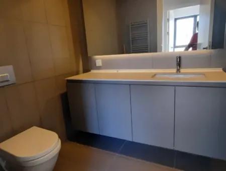 İncek Loft Satılık Teraslı  3+1 Şehir Manzaralı 3.Kat Daire