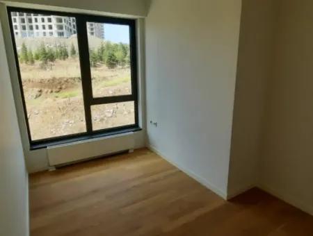 İncek Loft Satılık Teraslı  3+1 Şehir Manzaralı 3.Kat Daire