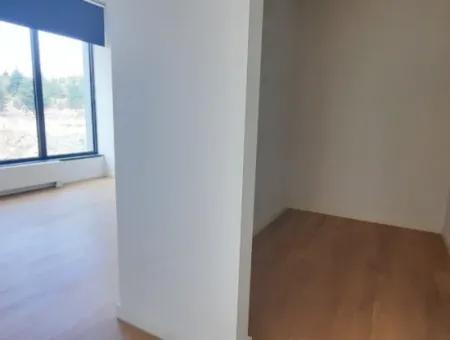 İncek Loft Satılık Teraslı  3+1 Şehir Manzaralı 3.Kat Daire