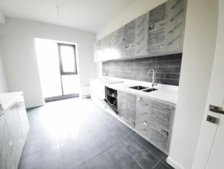 Beytepe İncek Bulvar Loft Satılık 3+1 130 M² 5.Kat Çayyolu Manzaralı Daire