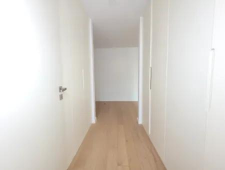 İncek Loft Satılık 2,5+1 Peyzaj Manzaralı 2.Kat Daire