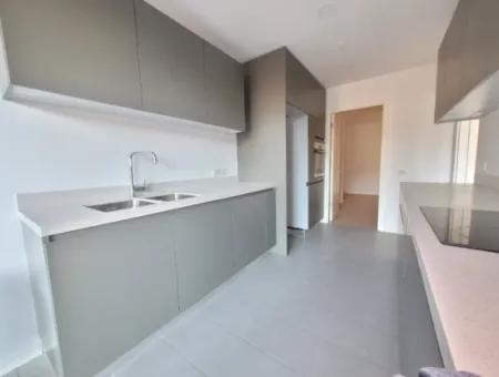 İncek Loft Satılık 2,5+1 Peyzaj Manzaralı 2.Kat Daire