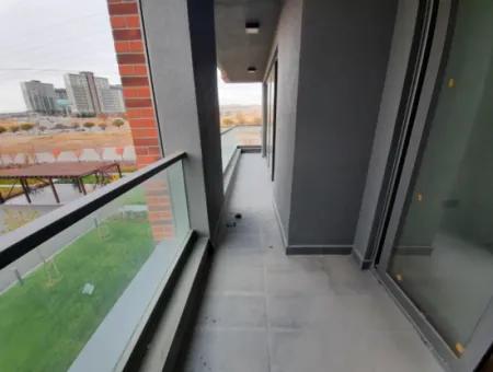 Beytepe İncek Bulvar Loft Satılık 3+1 130 M² 6.Kat Çayyolu Manzaralı Daire