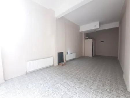 Çanakkale Çarşı İçinde Kiralık 80 M²  Bacalı Dükkan