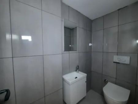 Çanakkale Çarşı İçinde Kiralık 80 M²  Bacalı Dükkan