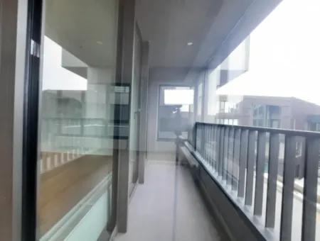 İncek Loft Satılık 5+1 Peyzaj Manzaralı 2.Kat Daire