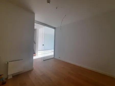 İncek Loft Satılık  3+1 Dubleks Peyzaj Manzaralı 1.Kat Daire