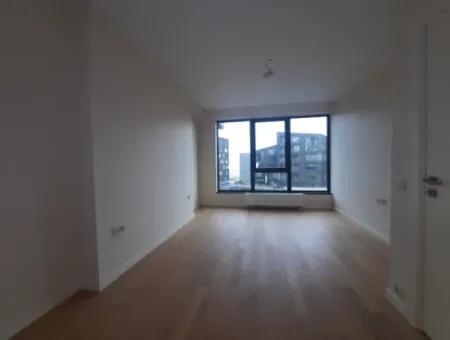 İncek Loft Satılık  3+1 Dubleks Peyzaj Manzaralı 2.Kat Daire