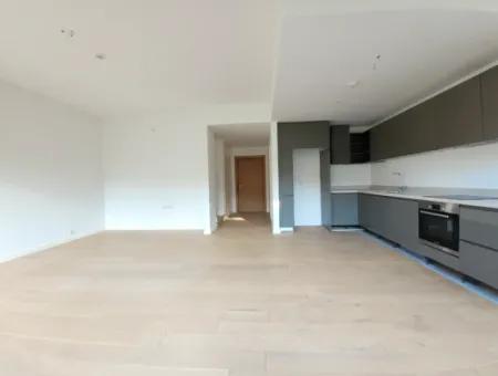 Boş Kredili Faturalı İncek Loft Satılık  2+1 Bahçe Dubleks Şehir Manzaralı Daire