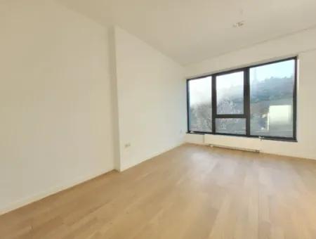 Boş Kredili Faturalı İncek Loft Satılık  2+1 Bahçe Dubleks Şehir Manzaralı Daire