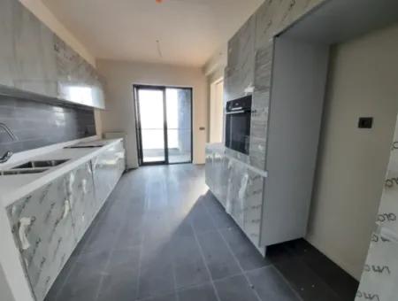 Kiracısız Beytepe İncek Bulvar Loft Satılık 4+1 22.Kat Park Manzaralı Güney Cephe  Daire