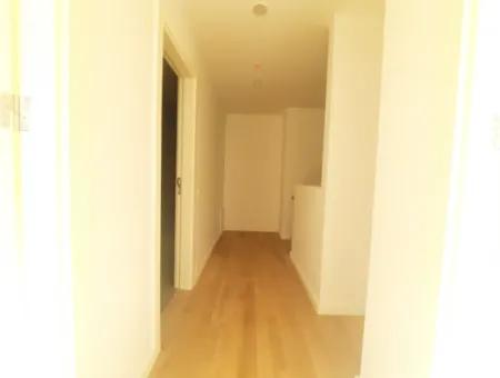 İncek Loft Satılık  3+1 Dubleks Peyzaj Manzaralı 2.Kat Daire